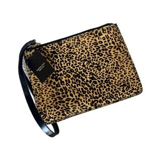 🎈SOLD 🎈Genuine Leather Leopard Wristlet Clutch NWT